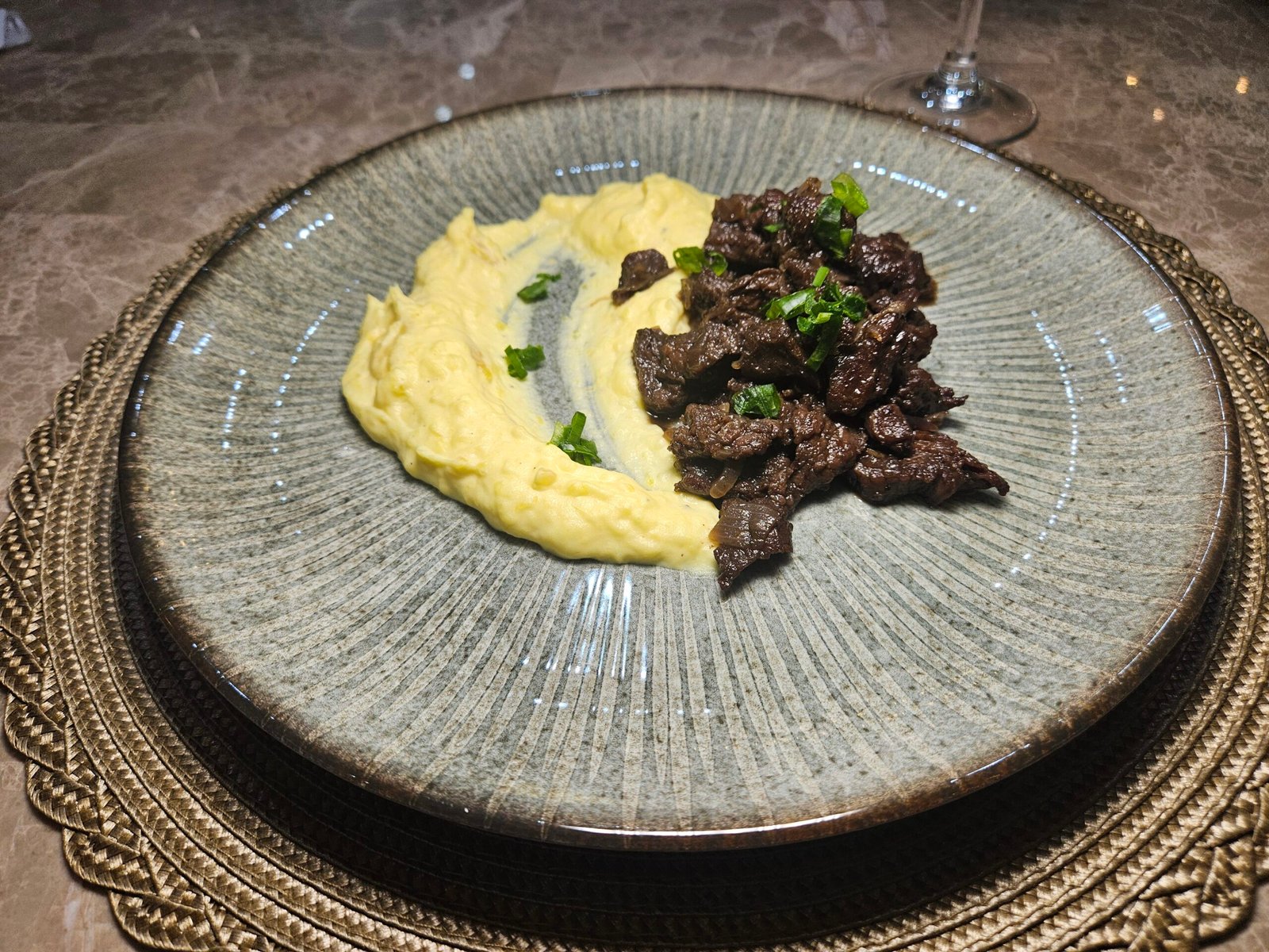 Picadinho de Filé ao Molho de Rapadura (2 pessoas) 2 picadinho_2